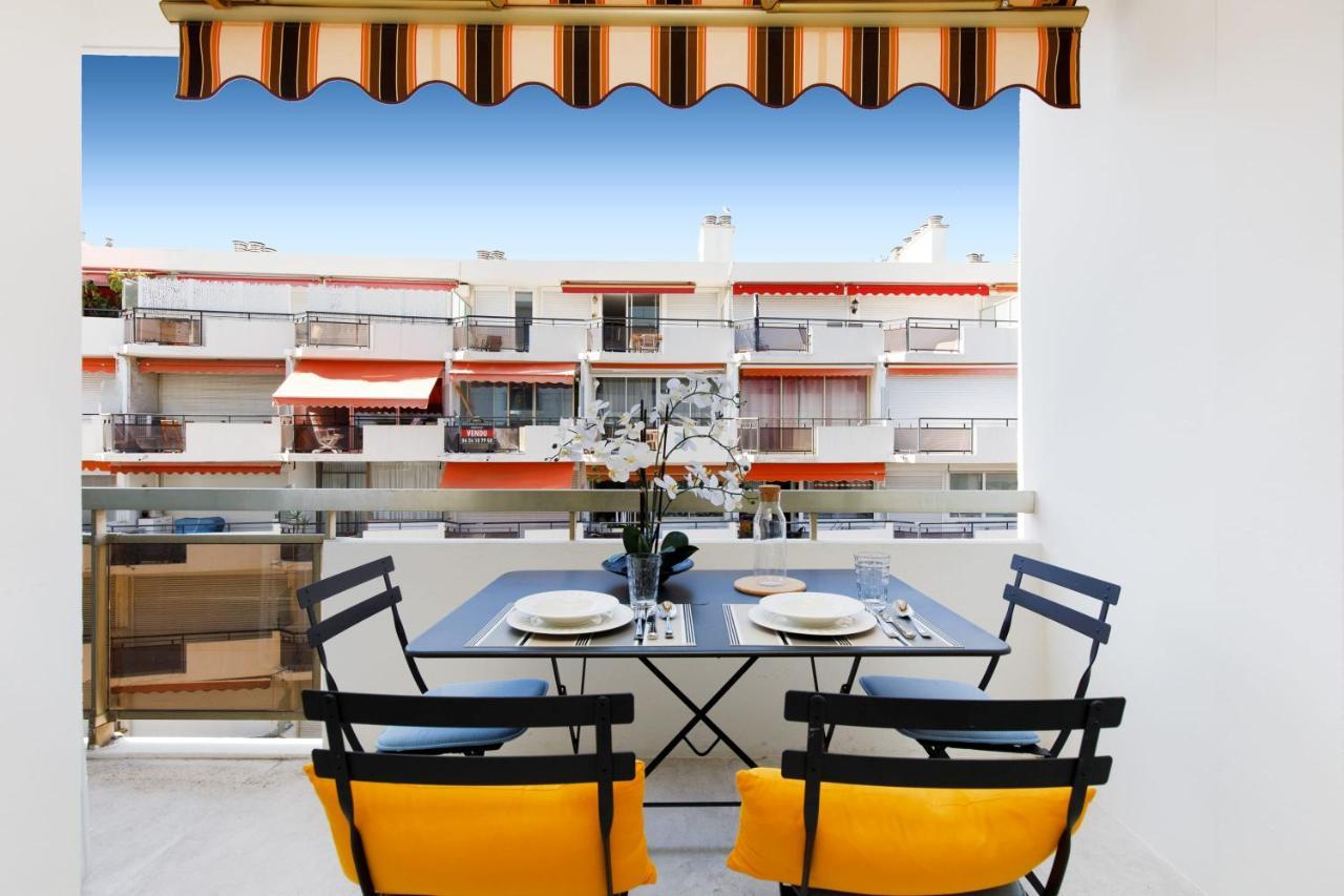 Superb 2 Beds 2 Baths Next To Martinez